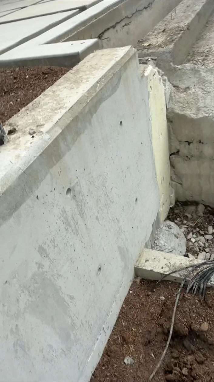 Concrete wall before surface restoration